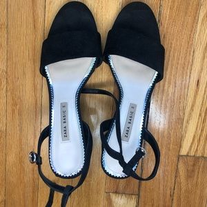 Zara black sandals, almost perfect (EU39/US8)
